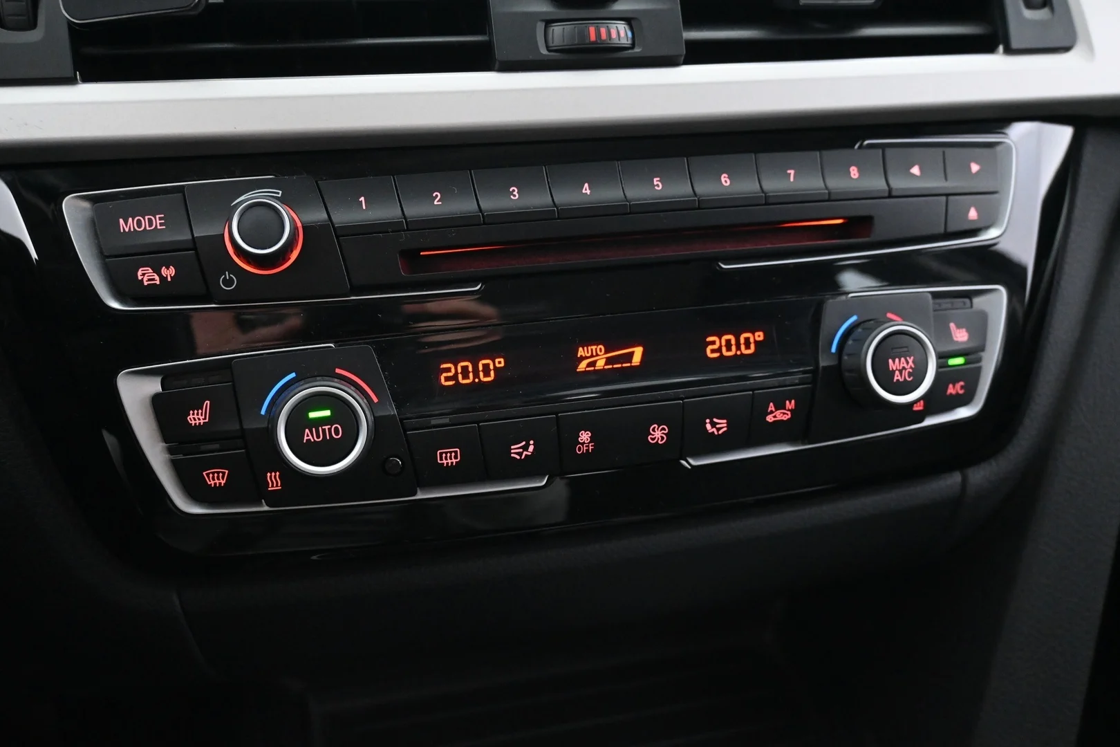 Car Image - 6A6Ha89uHVtjRqRDhjxOmf