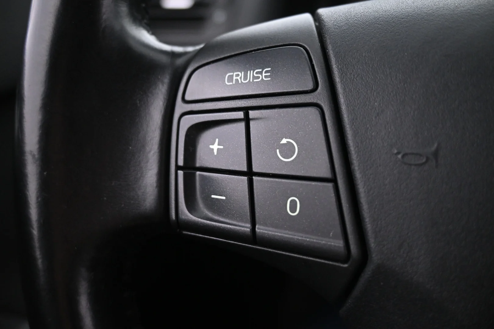 Car Image - 3drhiW24Ziep6eSpZNSx6y