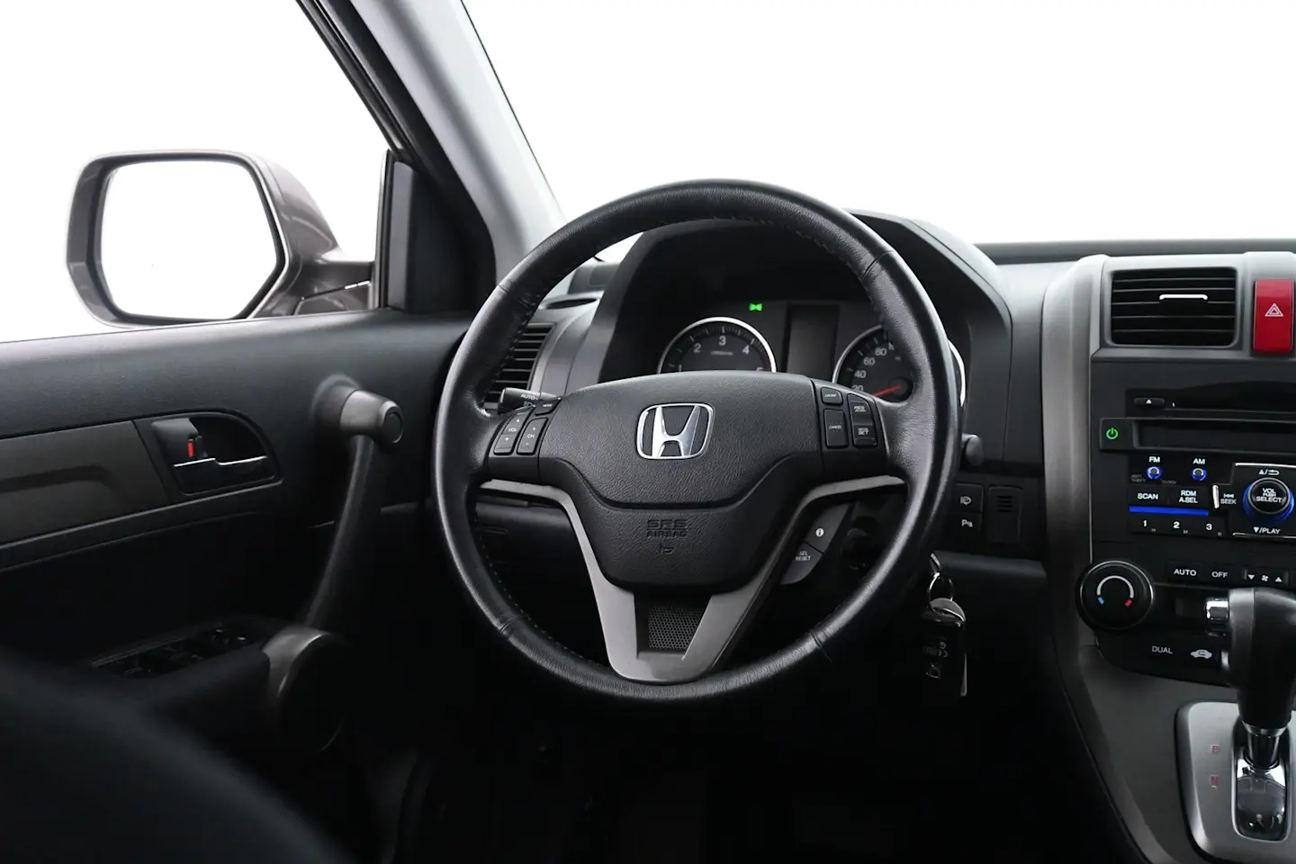 Car Image - 6eb9MIPrThN3MKyGdb0uZp