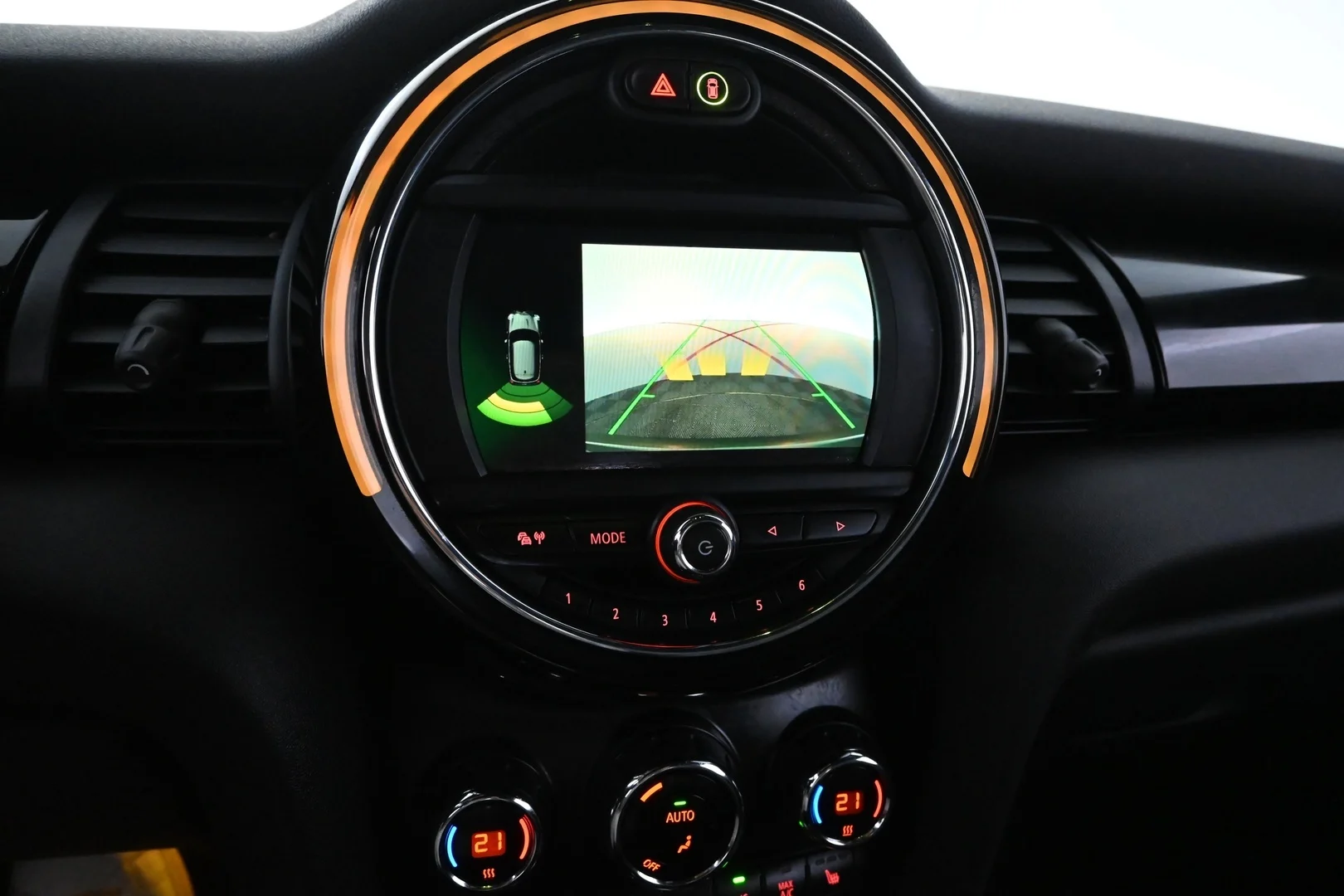 Car Image - 3D2iFmZ2QS24s0luKgtSNB