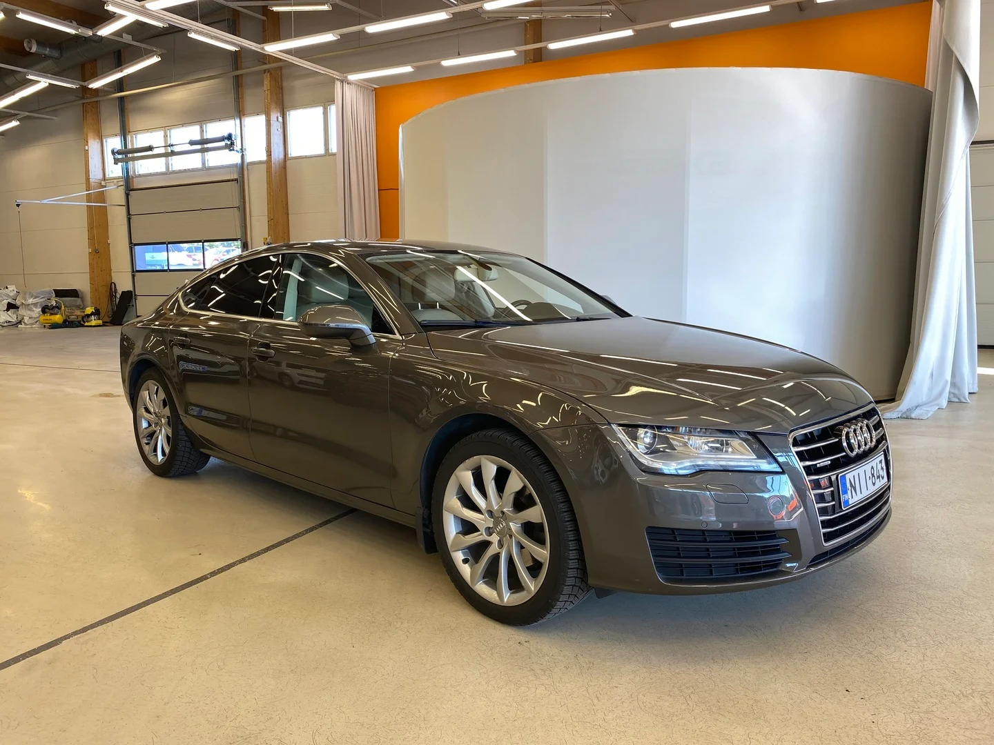 Car Image - 7Gj14O4VX36msYuf3JEw6K