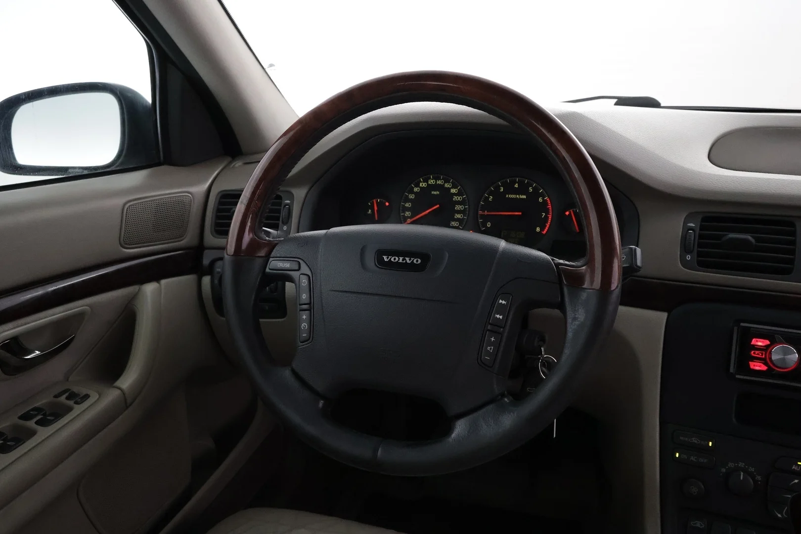 Car Image - 1qn7DxokFHmimmxrdDDMdj