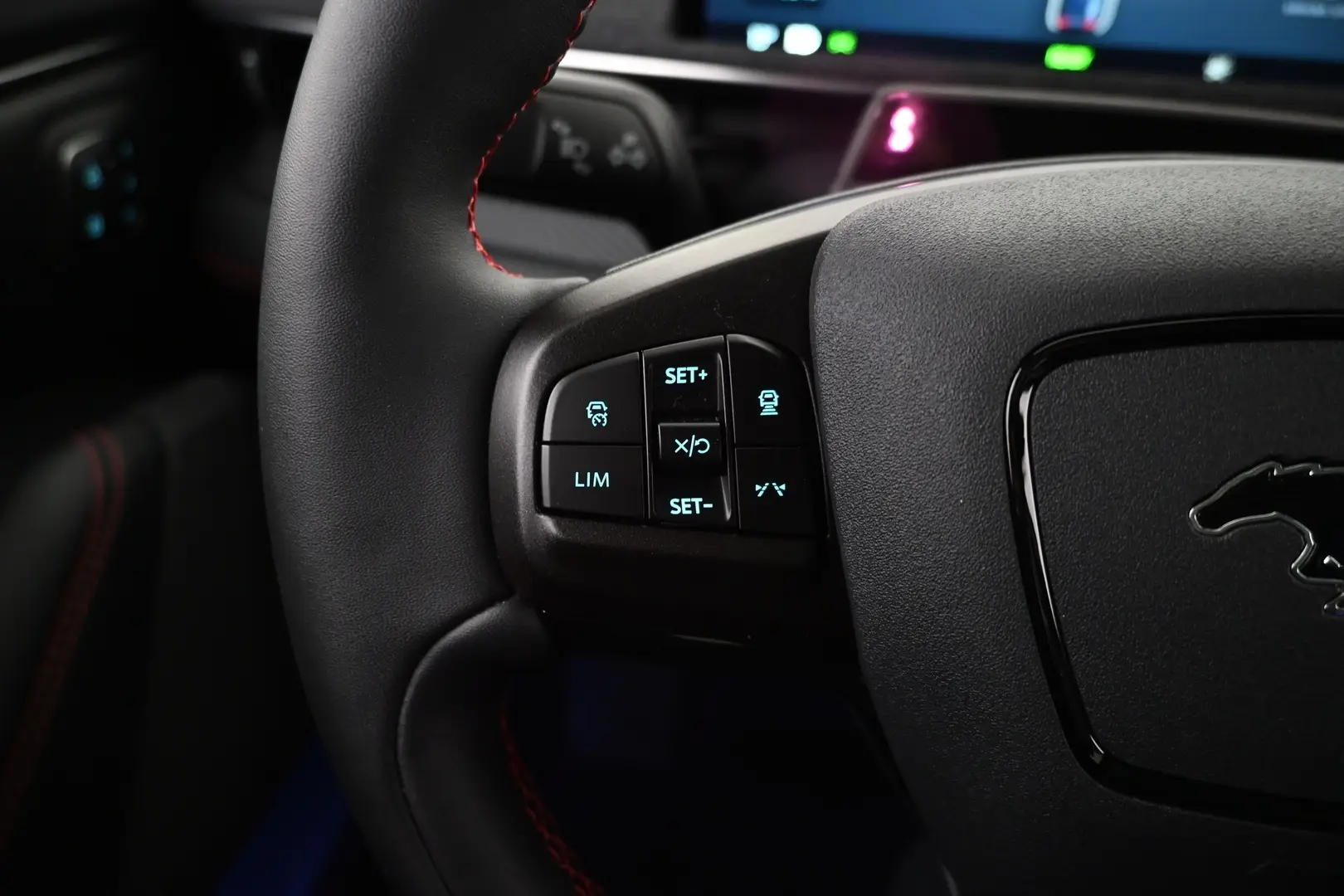 Car Image - UlnNULSsQCde0YBUnIVAx