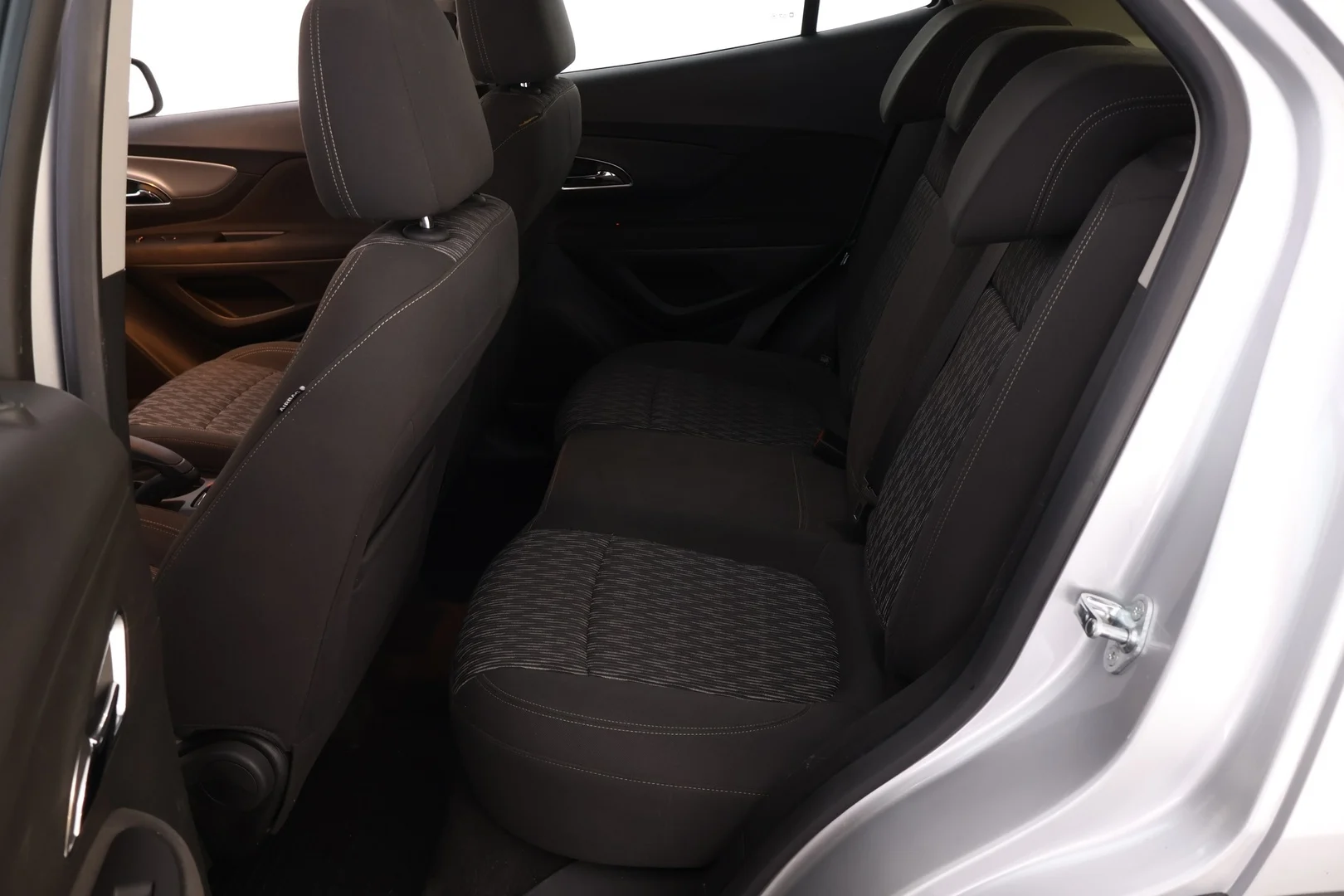 Car Image - 6V9iVRPigzbH1t1n5pW7gL