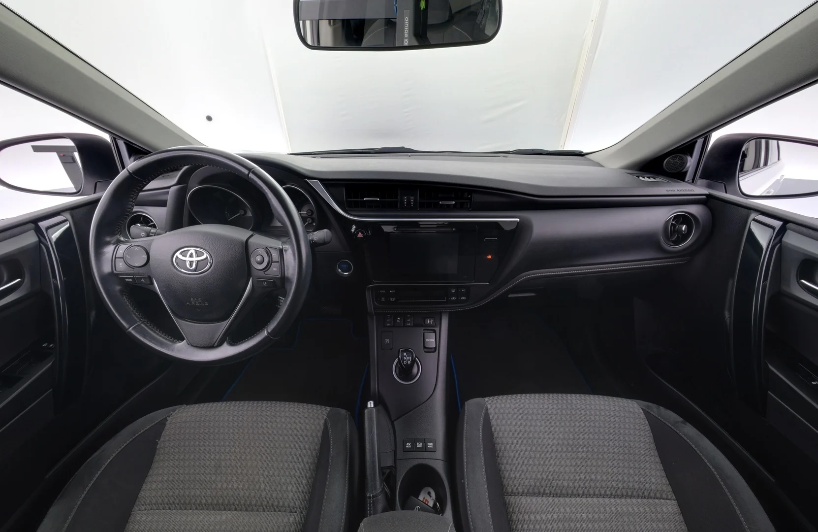 Car Image - 6LRH8kBw8y2PjkjJOlS2Ra