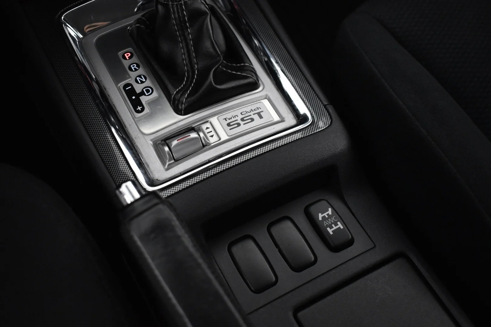 Car Image - 52yhIND9qeETNPdOHi18UY