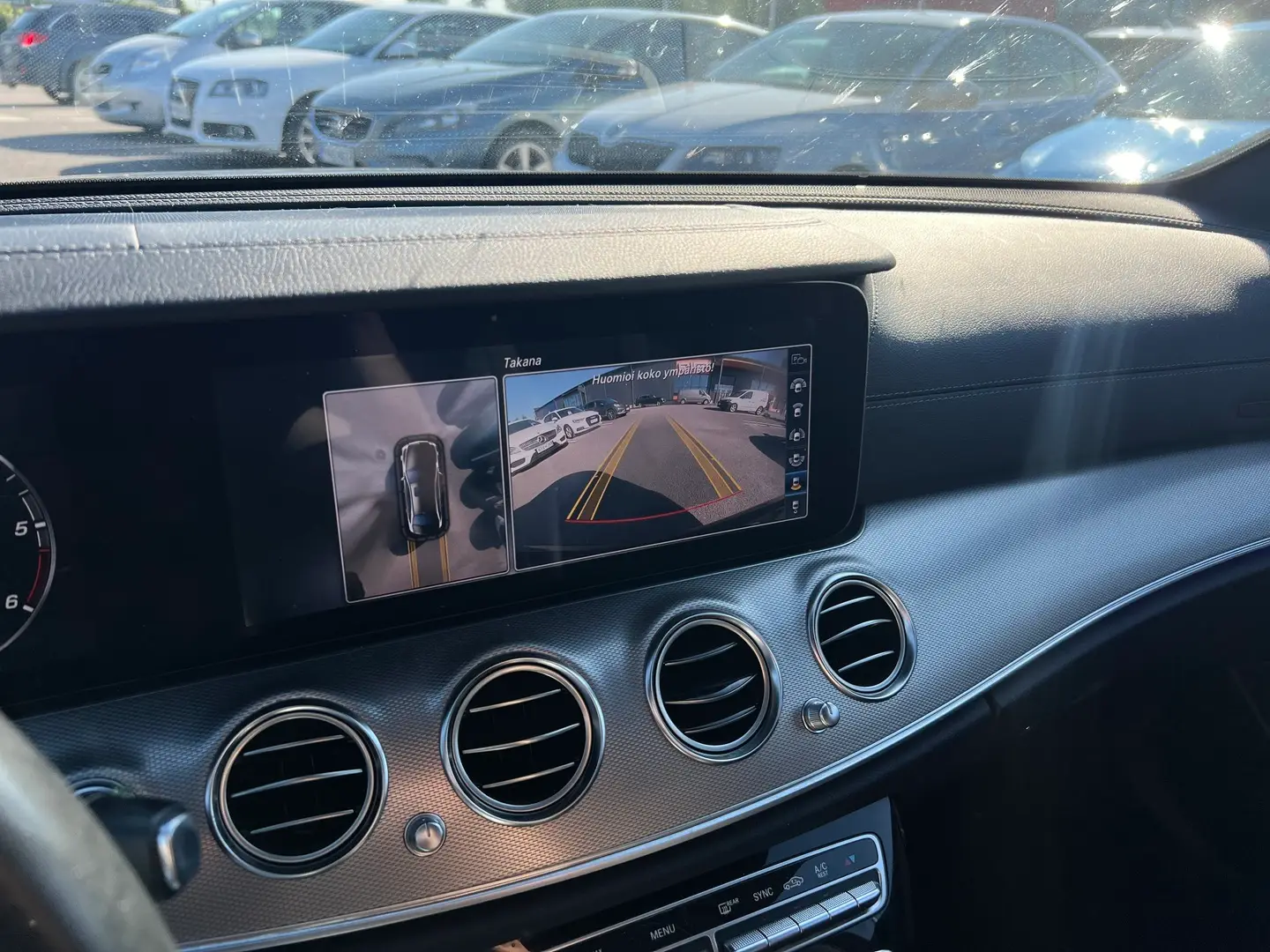 Car Image - 5Geb9m1OB2gBN4g7cWbpBY