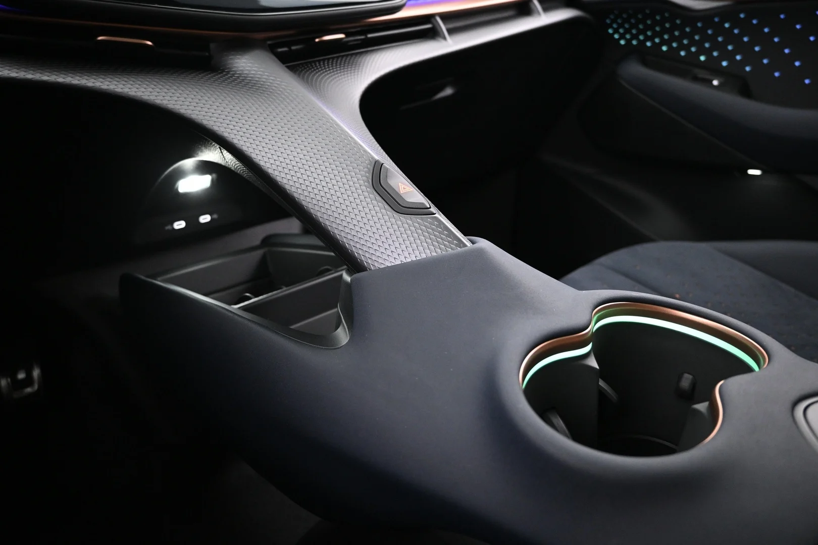 Car Image - 1hqMHV8PvPWIEj95lI7dRt