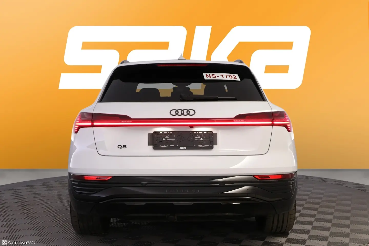 Car Image - 6yJC6dmgLSmEIARQA8LVii