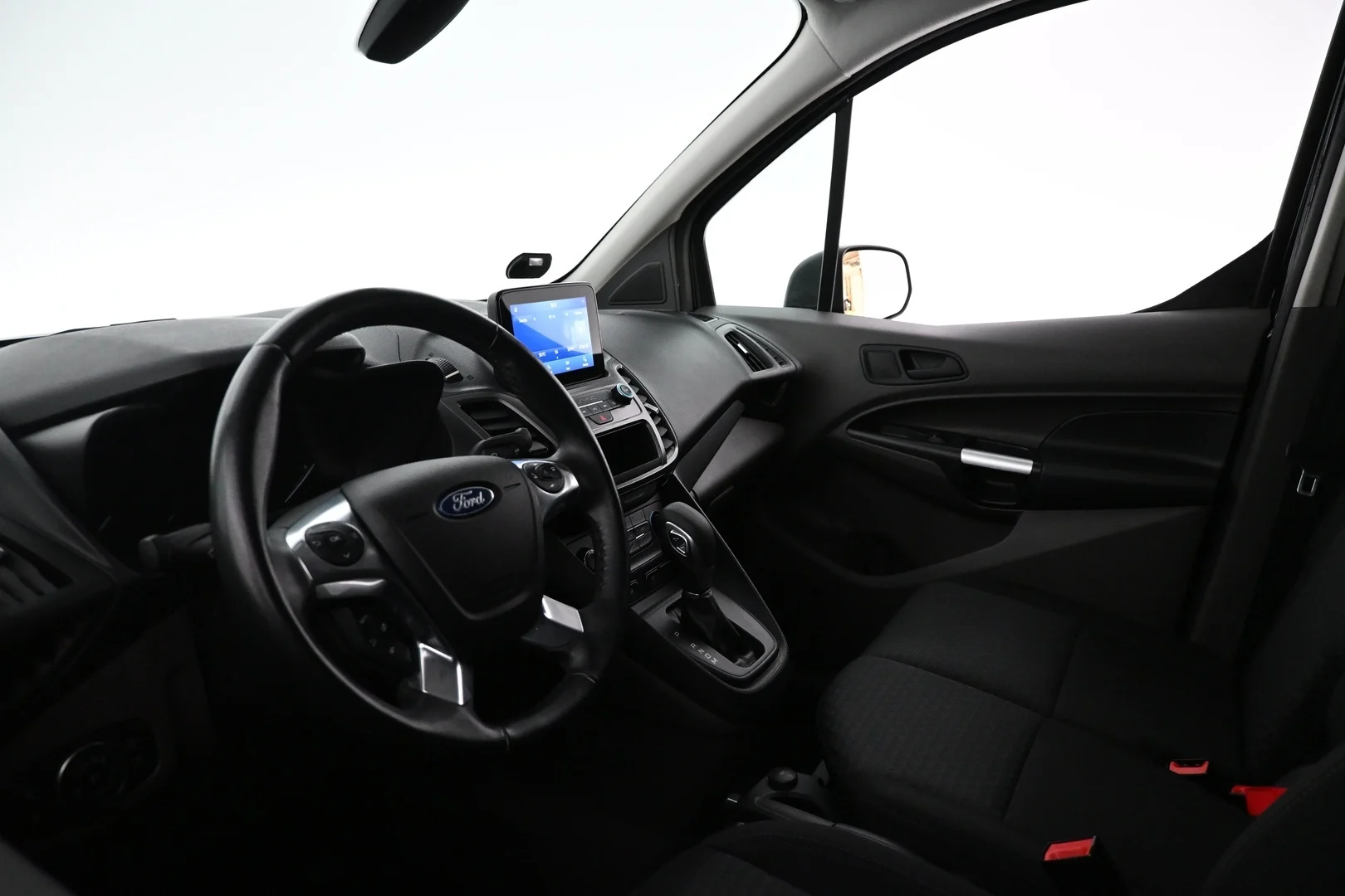 Car Image - 4QpJy4Ad2U01PrcdC5eorE