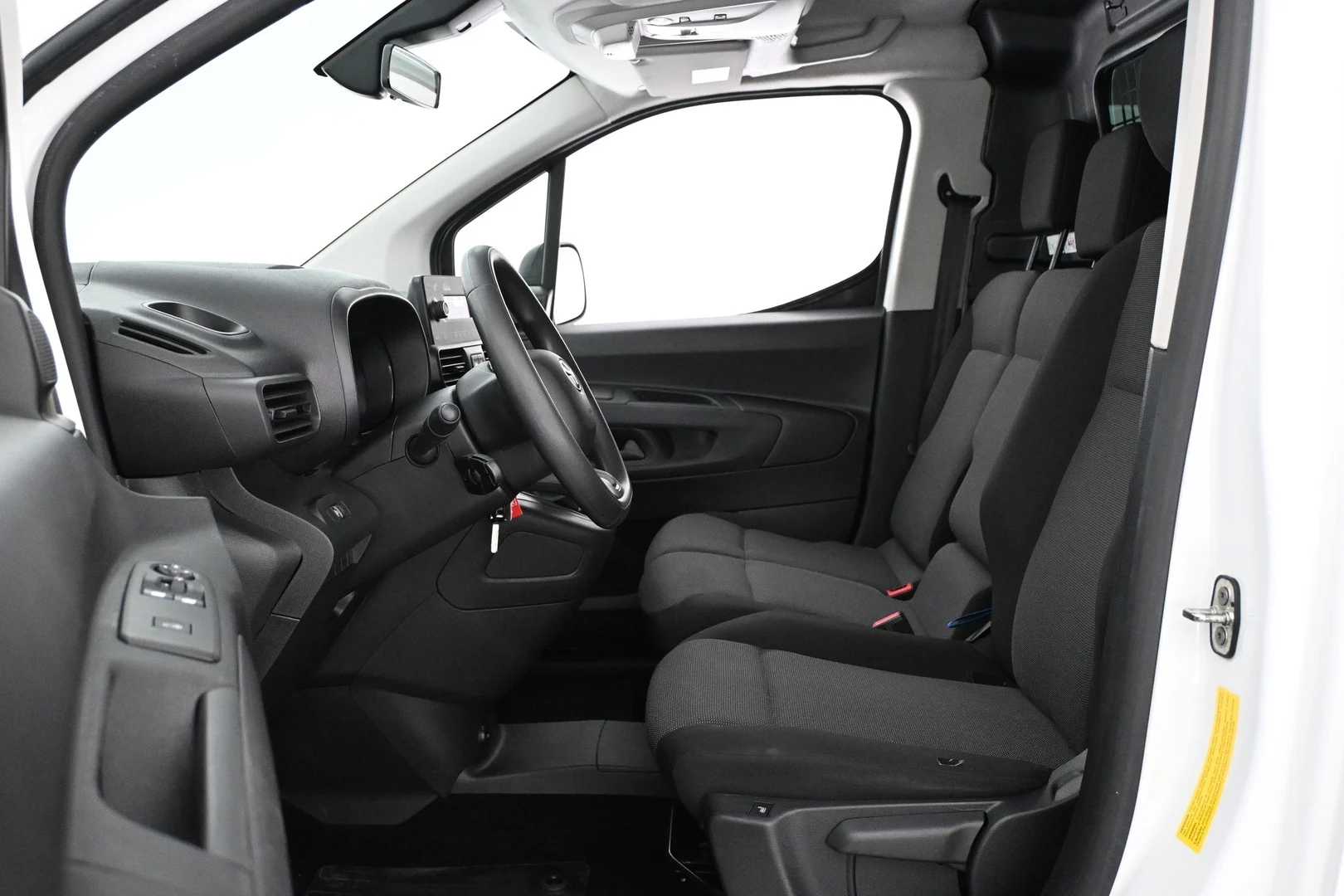 Car Image - 11jq7NfPVbdy8AlQojX4xy