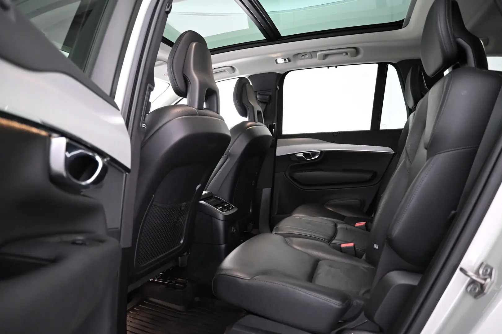 Car Image - 35PWuNlRrhkxWEsczc2y71