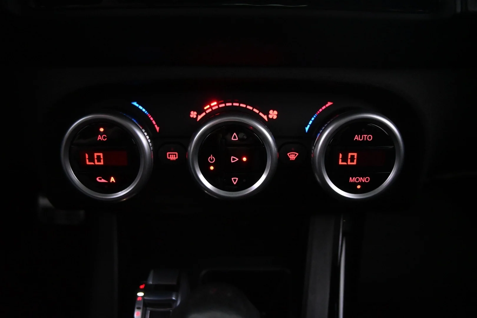 Car Image - 3ZnEmPYKcKY9IqTVE9GpGC