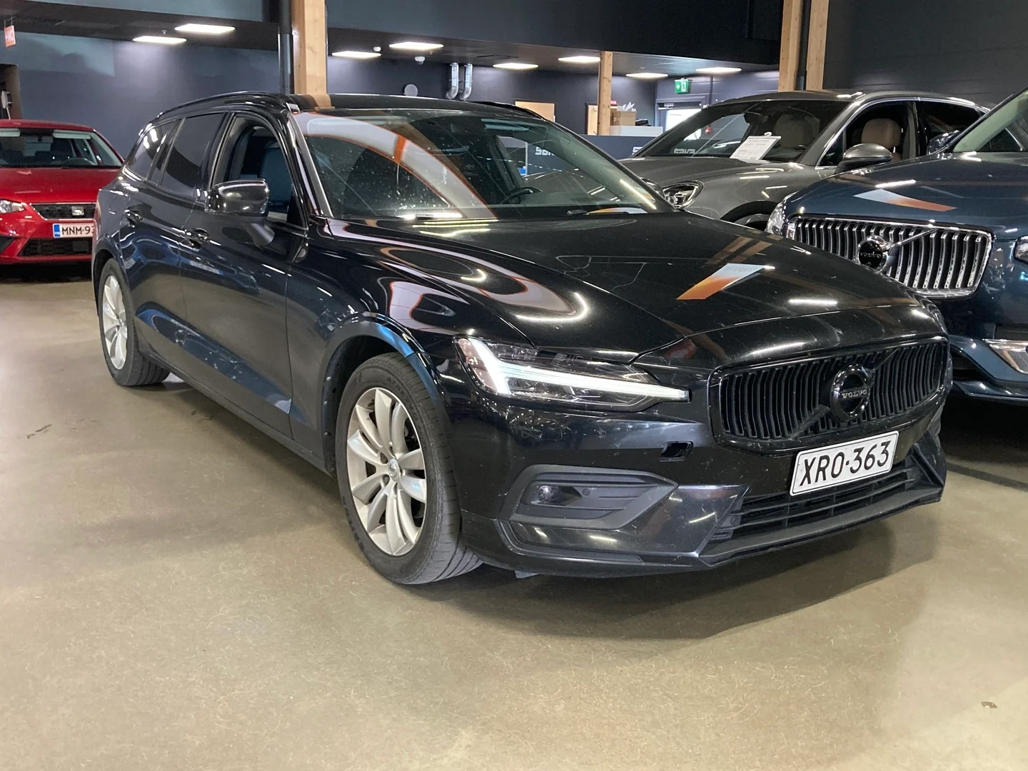 Car Image - DfyLK3ot0cAzhkYaXgJ6I