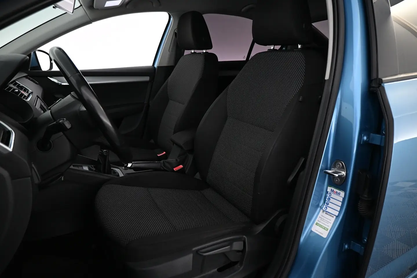 Car Image - 5ImrRmB1t1UdnGYkVSxDTz
