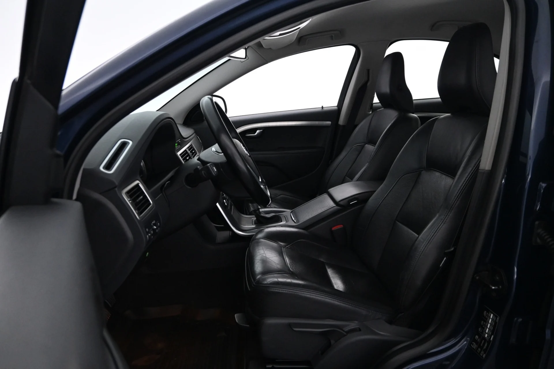 Car Image - 4nFgdzvwSioOooJYuk9nPu