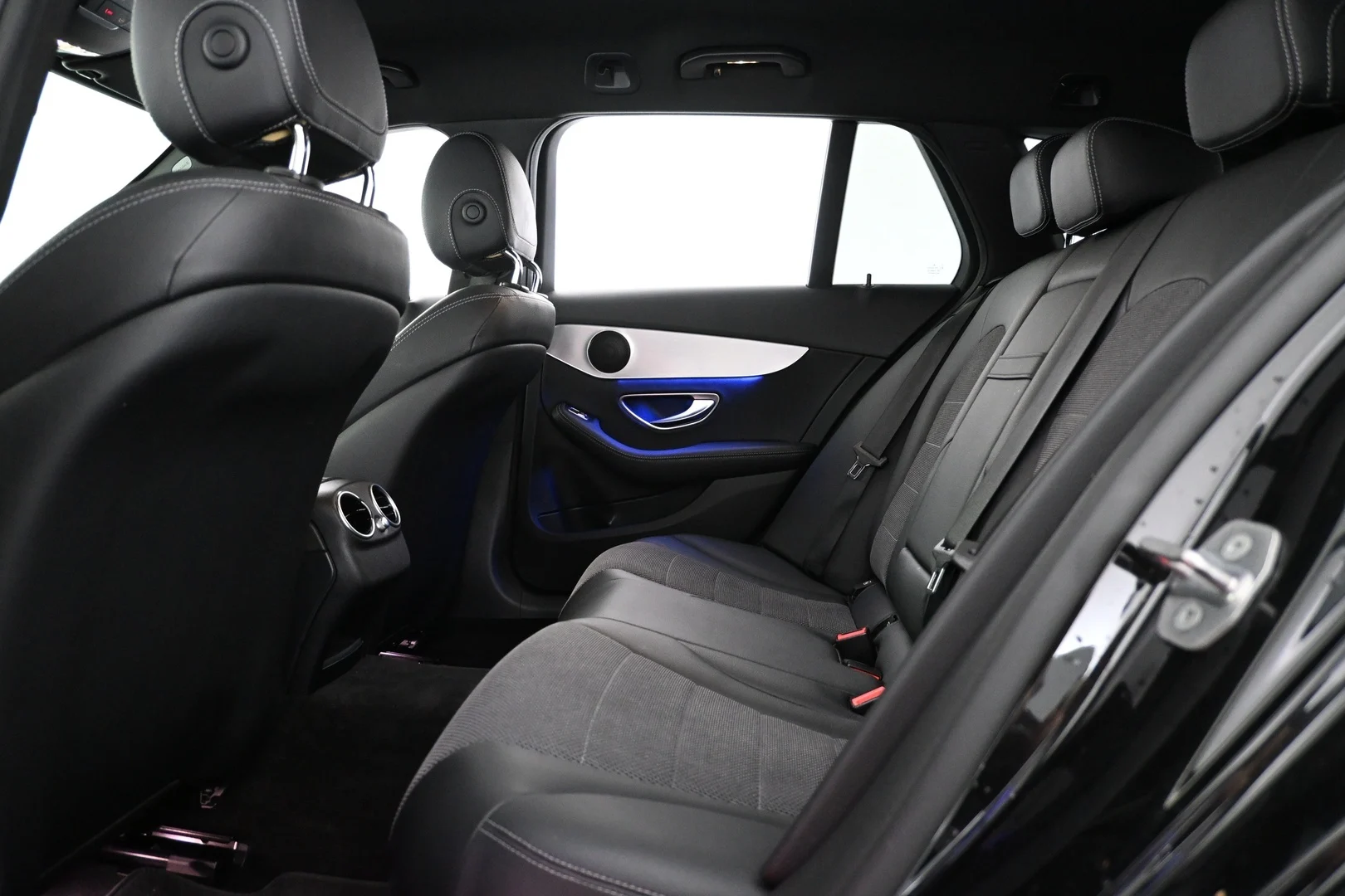 Car Image - 4HW7STKkbHLL77qYkfF8Vm