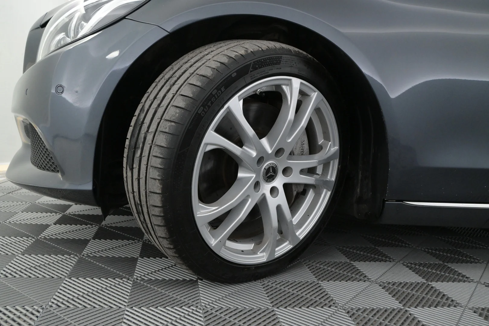 Car Image - 3ziQ6Vra2fwhmwEvHtXMRg