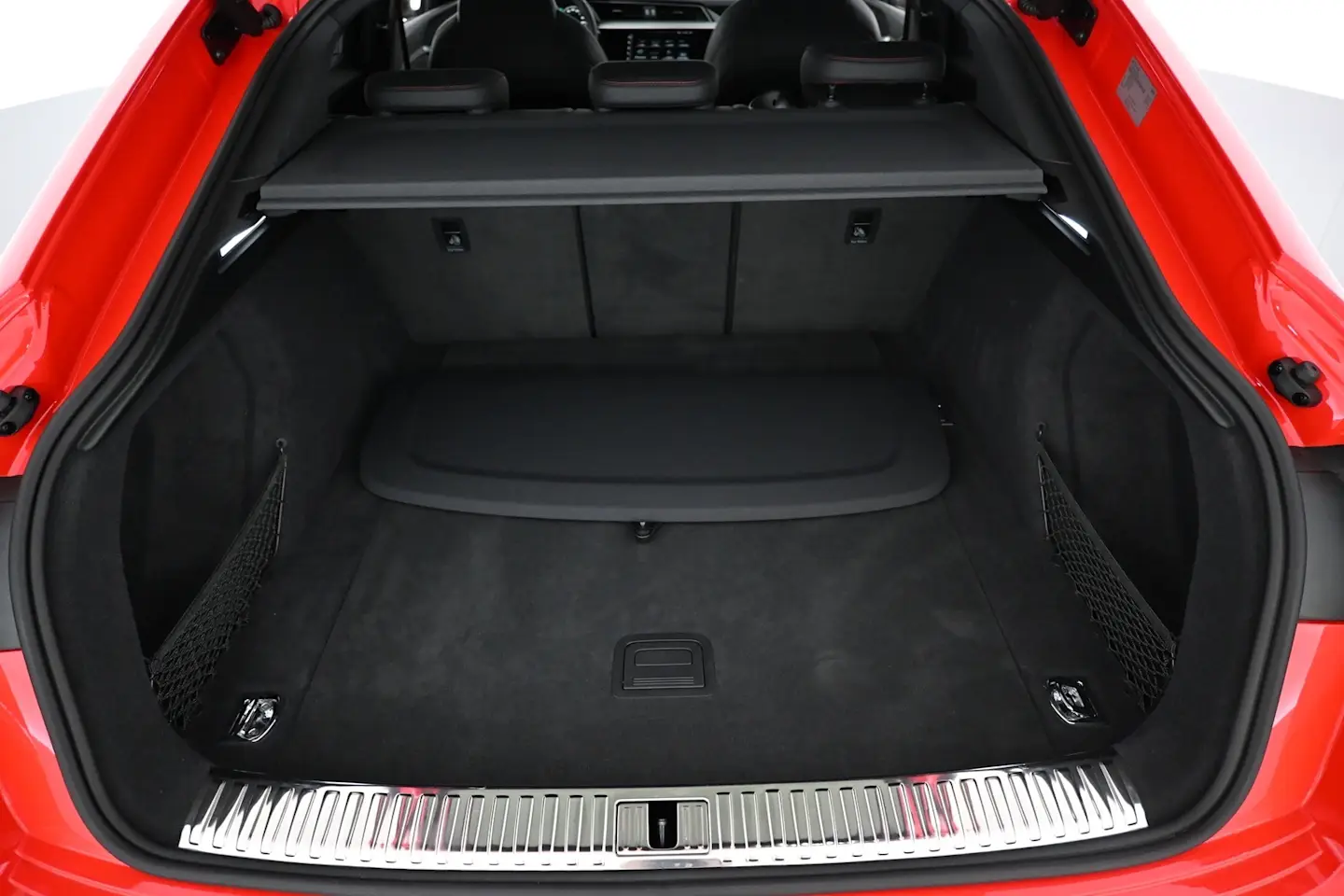 Car Image - 79TG8GiCDd5e8RDns5ghYe