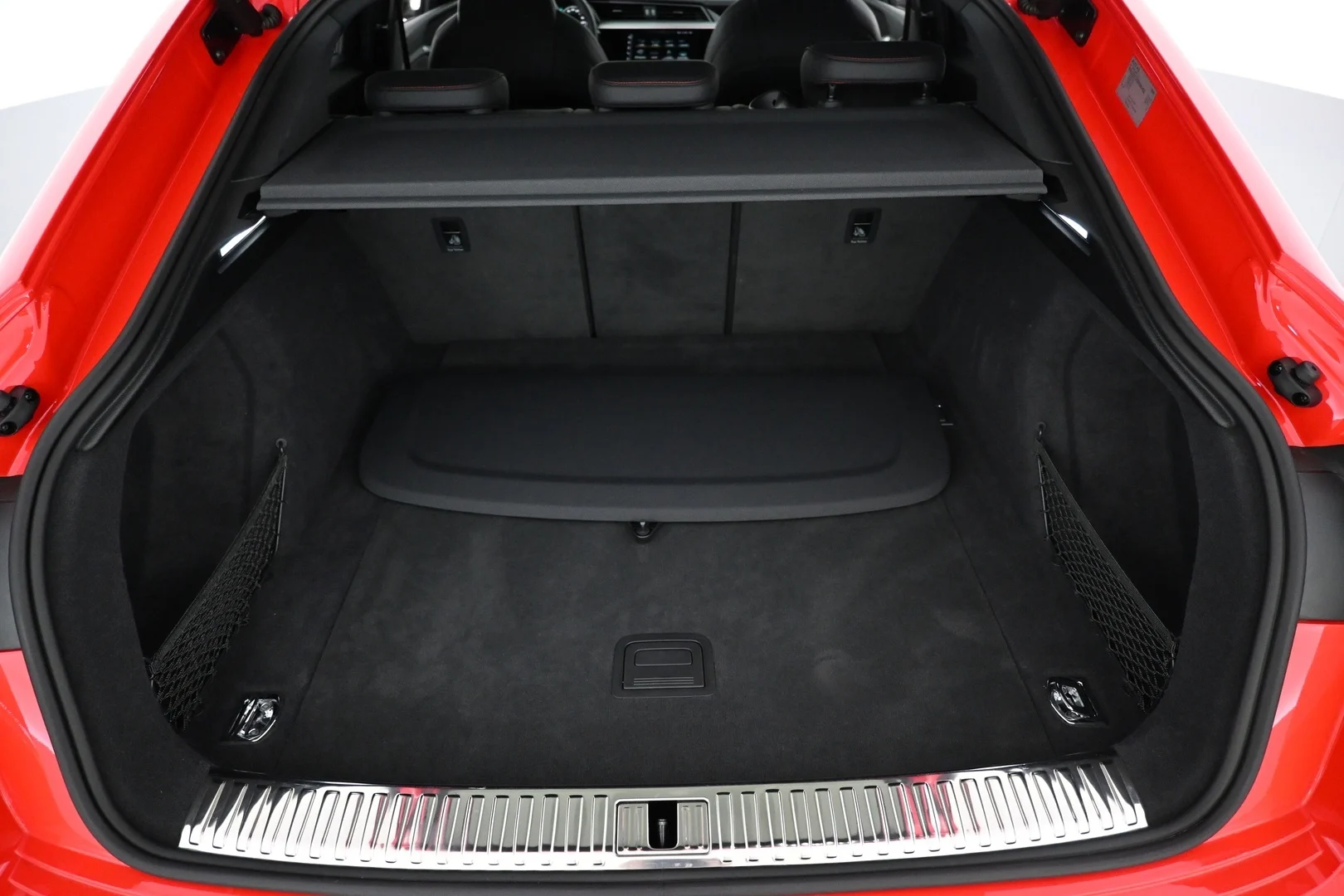 Car Image - 79TG8GiCDd5e8RDns5ghYe