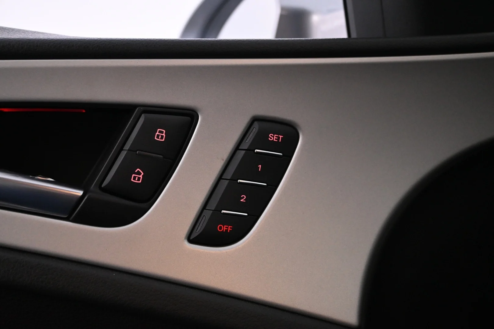 Car Image - 312jMOYIVaVdaDai71wbAX