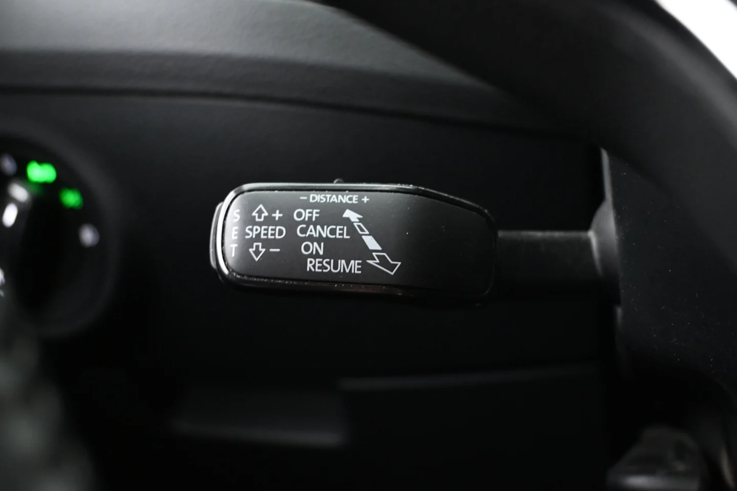 Car Image - 18XN1WL3c4vSF55U1BgOzL