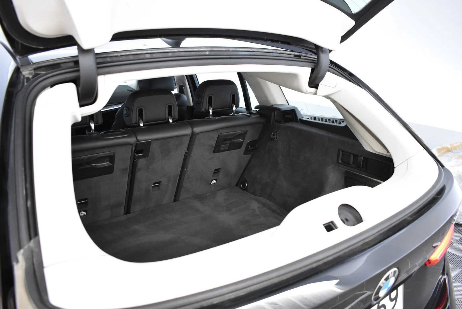 Car Image - 349h9lv4Z05YV4ceXEuprF