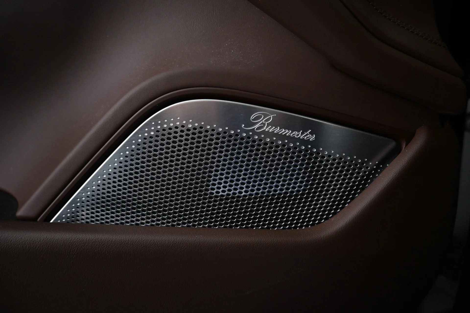 Car Image - 4kQ3uudvTj8uRFMlnVYKSc