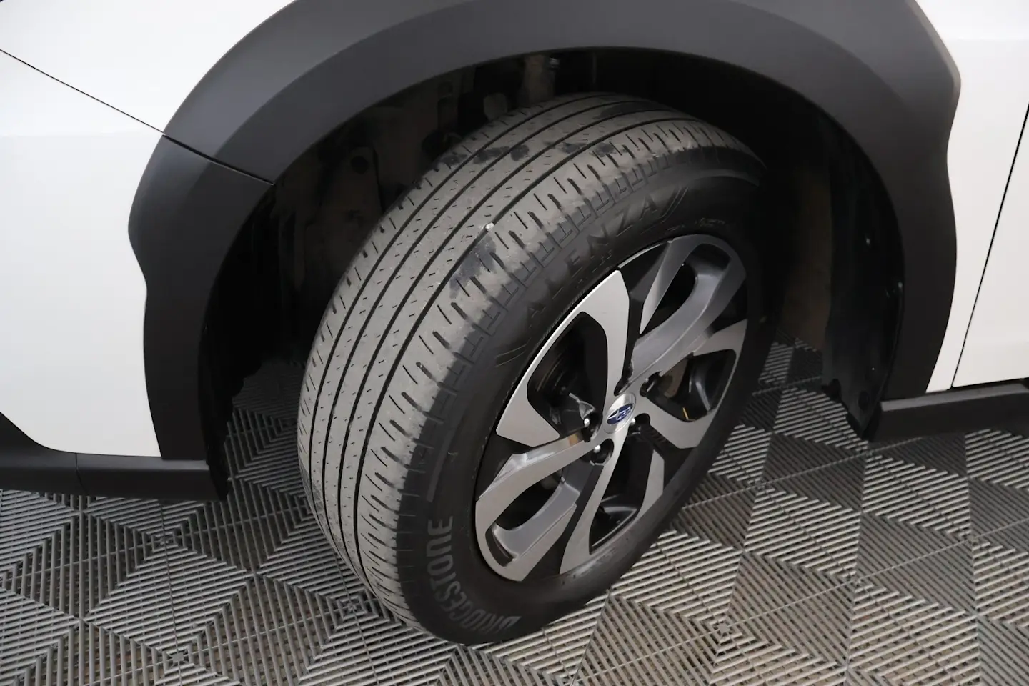 Car Image - 2GpuUWQvAbPdu5uzGXdhfI