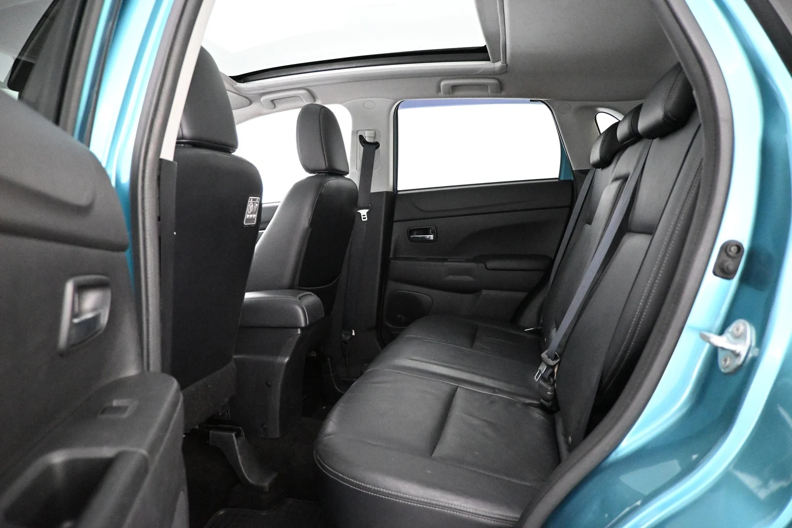 Car Image - 2oODpwsJMLSDxF2LWMbFQp