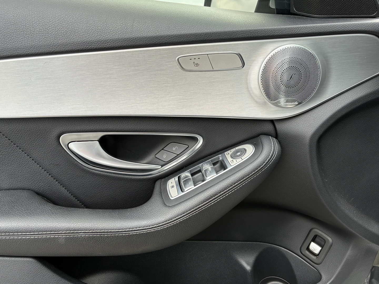 Car Image - 13PUsM04uWo8lFxzhVjSow