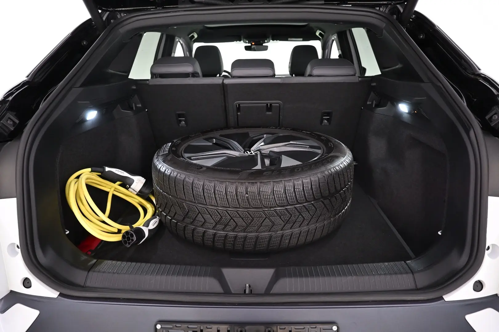 Car Image - 2zemJ5N9v2VnHOfmUE92da