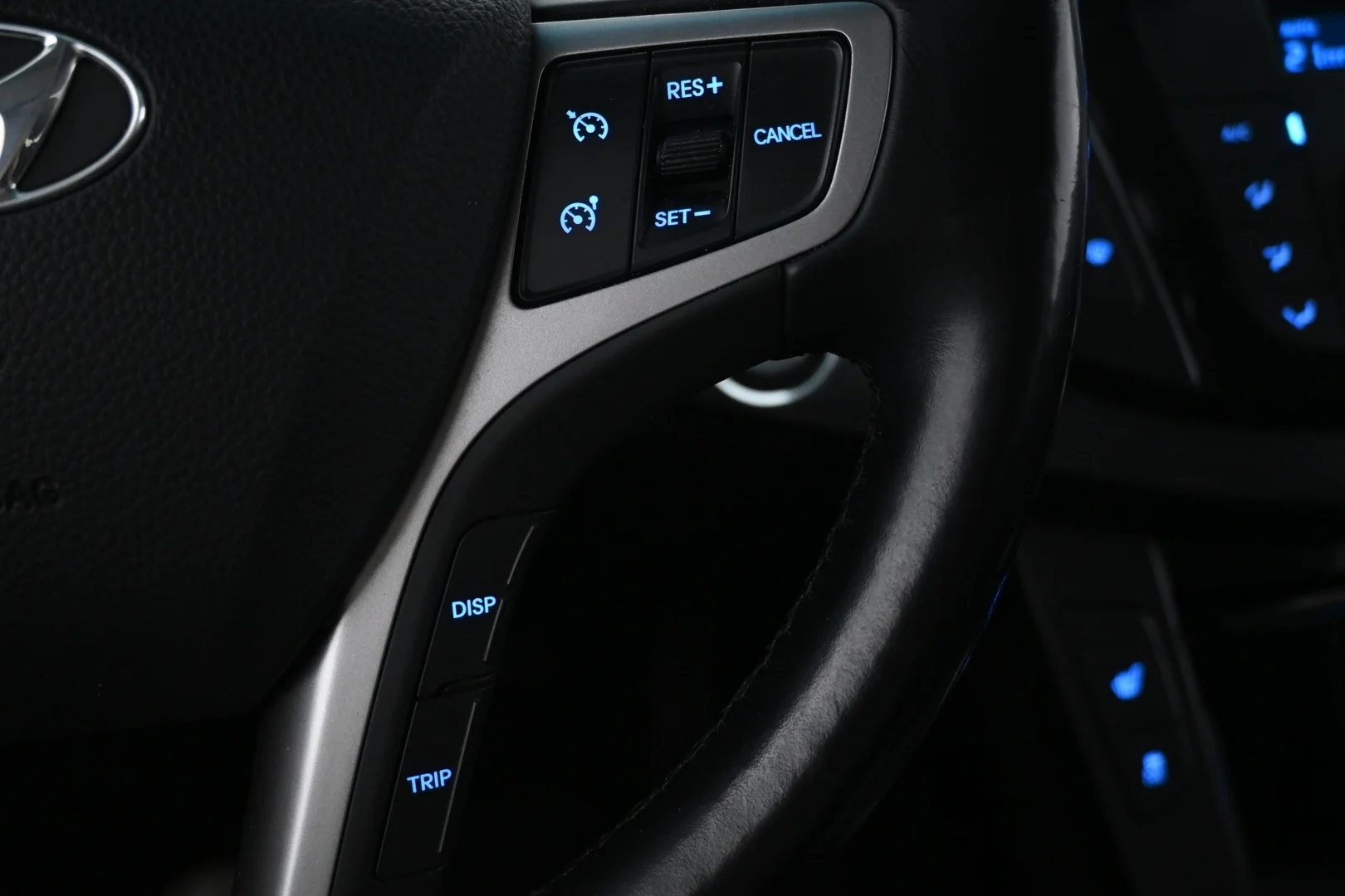 Car Image - 5vBoxhPRz9LqMsinfbBfoB