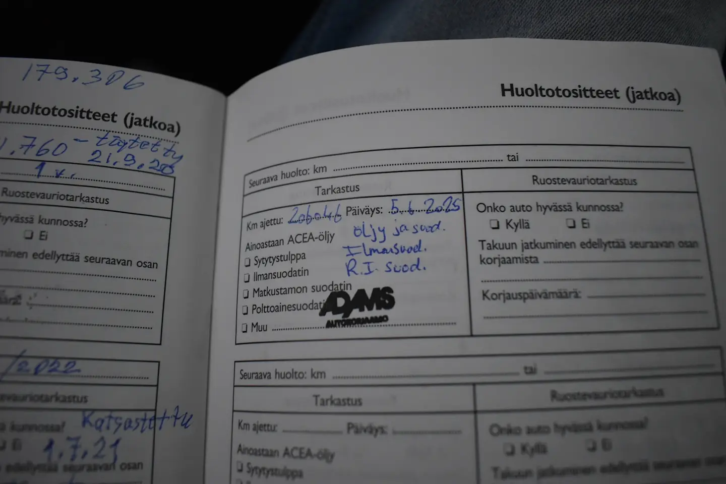 Car Image - pSNCjO9sct1ry6aqQIkD5