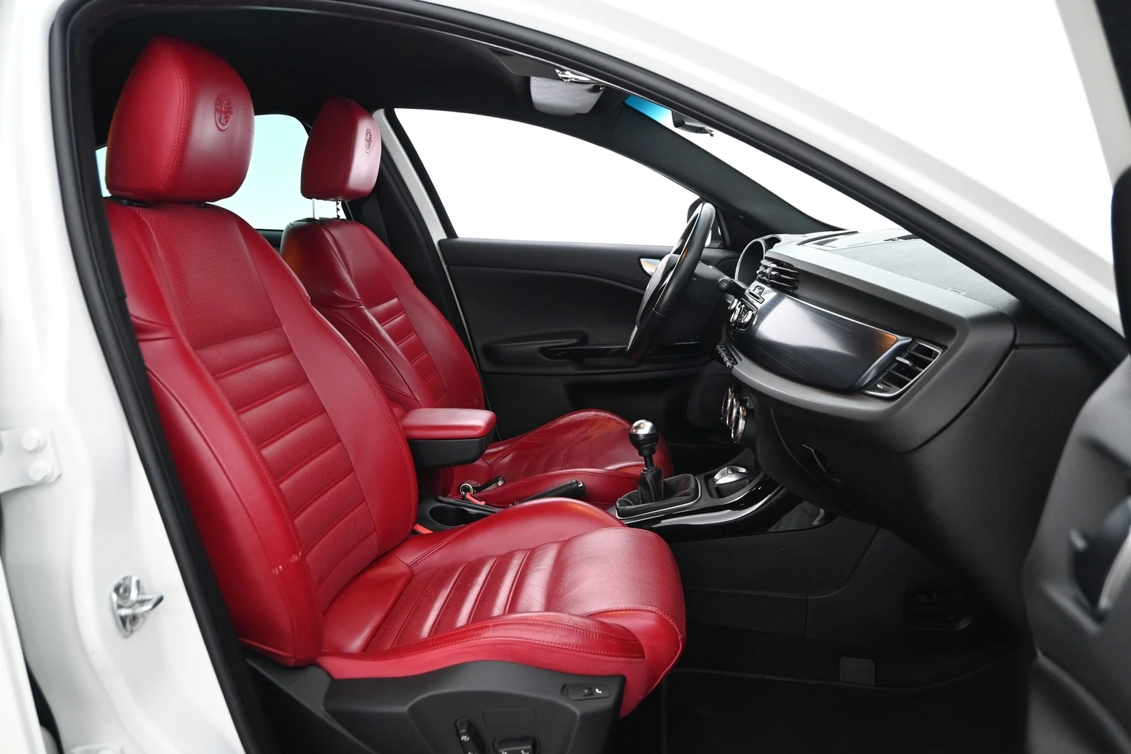 Car Image - 3IG0J5q9iu3WM7iZBNd9tP