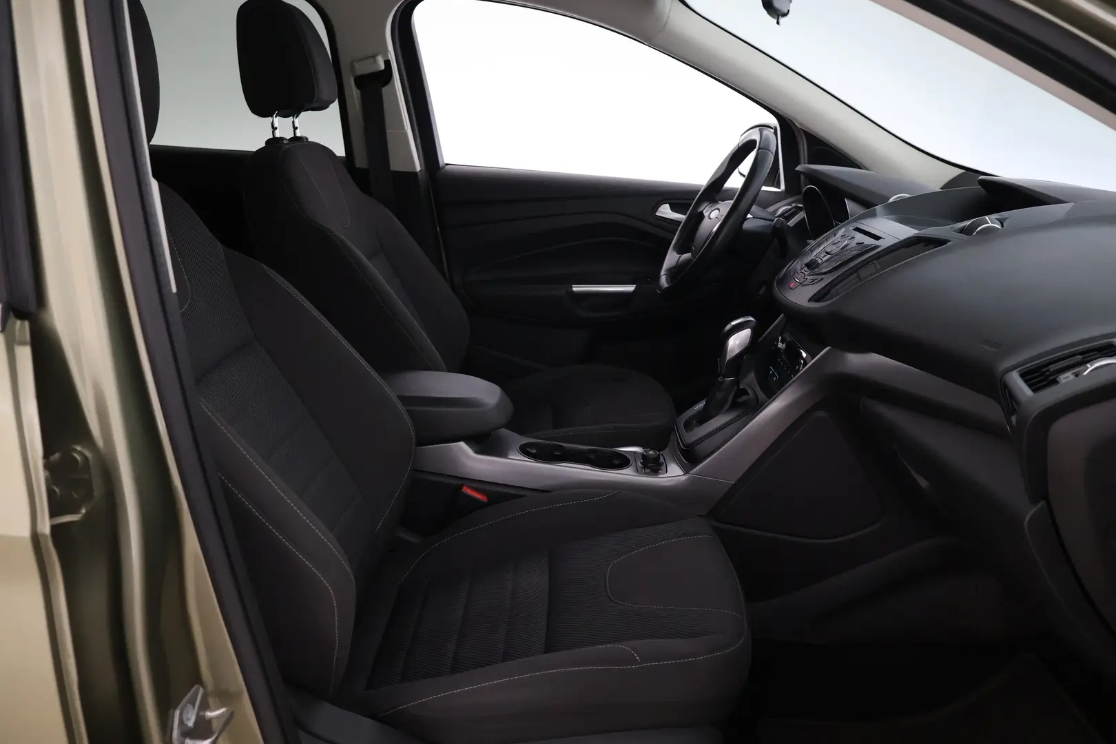 Car Image - 4EFYoXi7ZvL7FB7VGJOJna