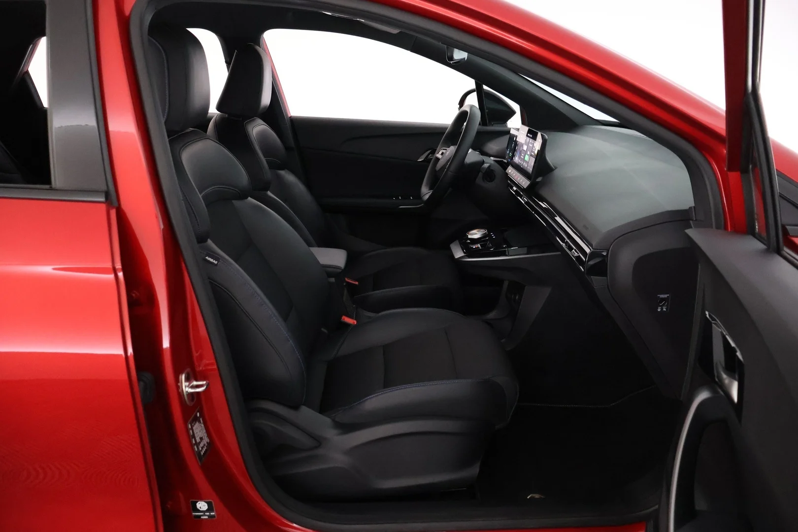 Car Image - 1hn11qx3w0L8dTnZoCpNYw