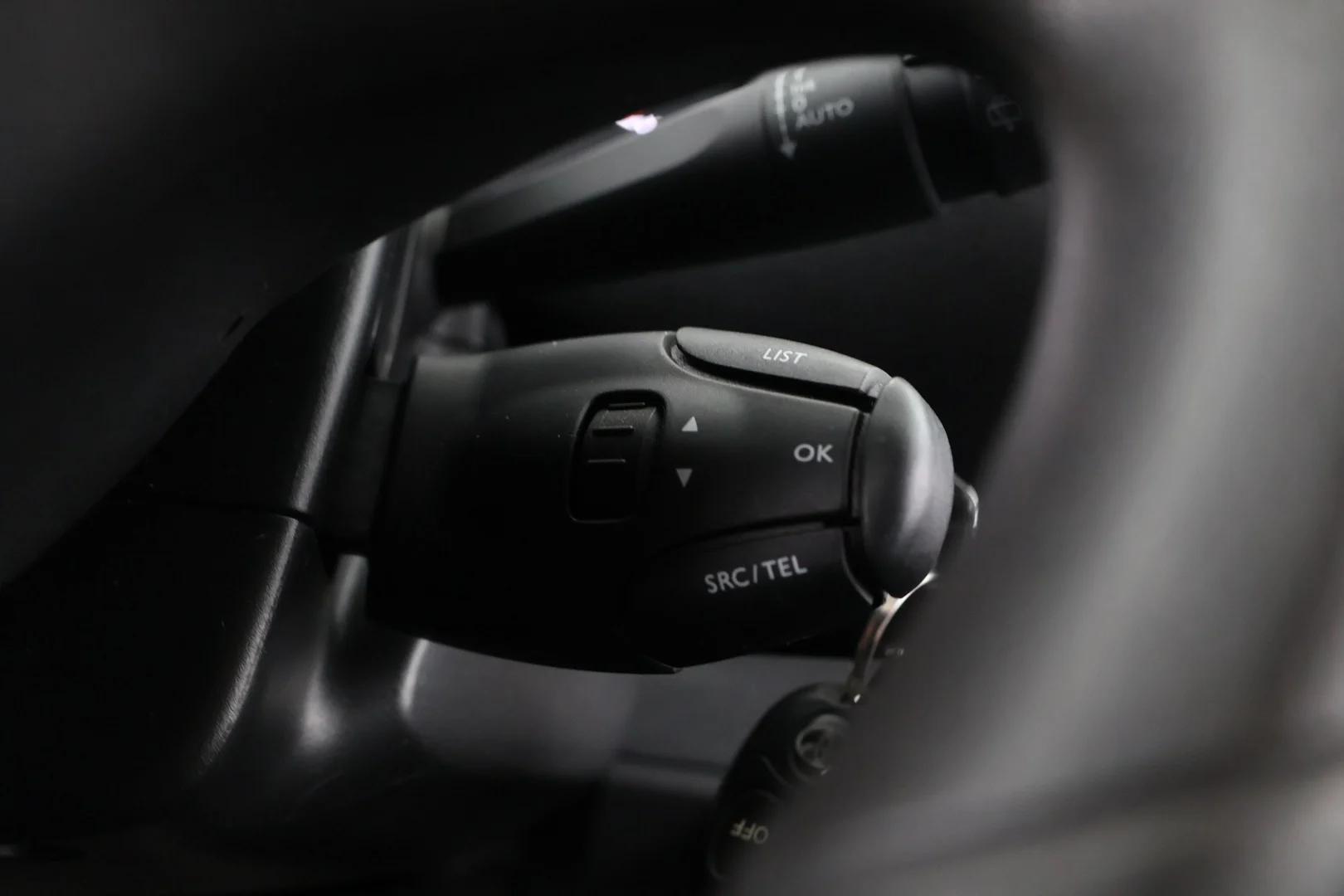 Car Image - 2nojcHGLKmapUMUVLGnL2Z