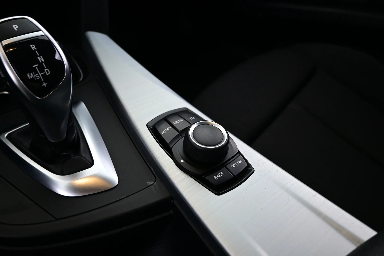Car Image - 1mJgNUv7tmtBExlt7VLTMT