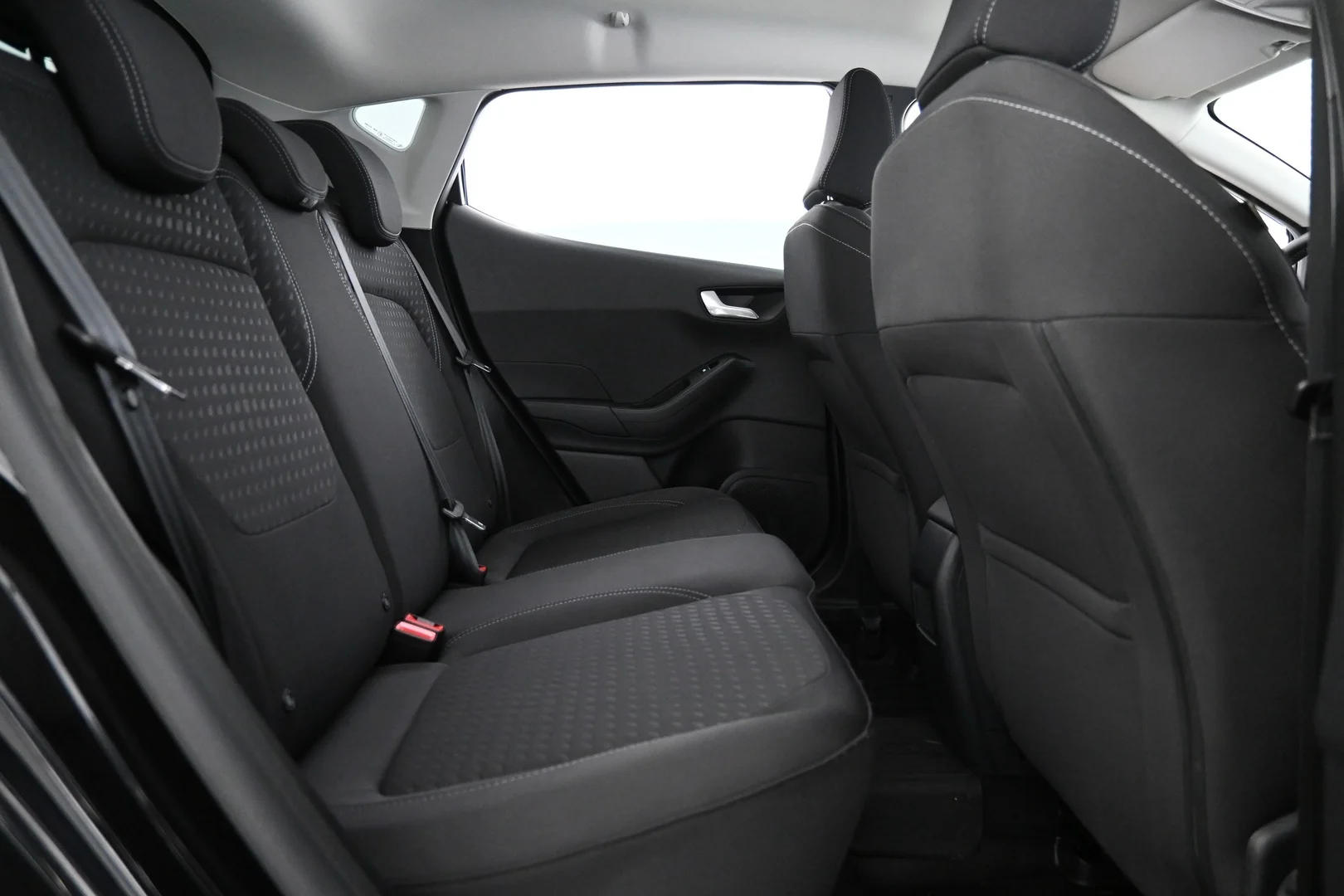 Car Image - 6FwuREjGkMZrLiY516B9pC