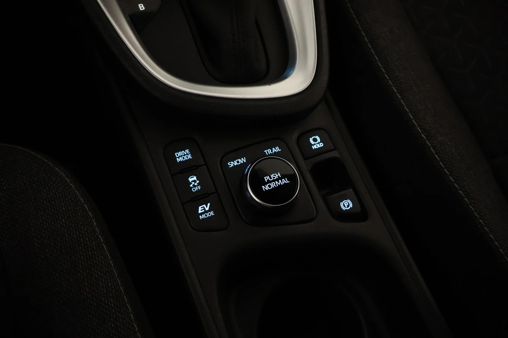 Car Image - 6wmxATAM5DEZEhz0ebOCQQ