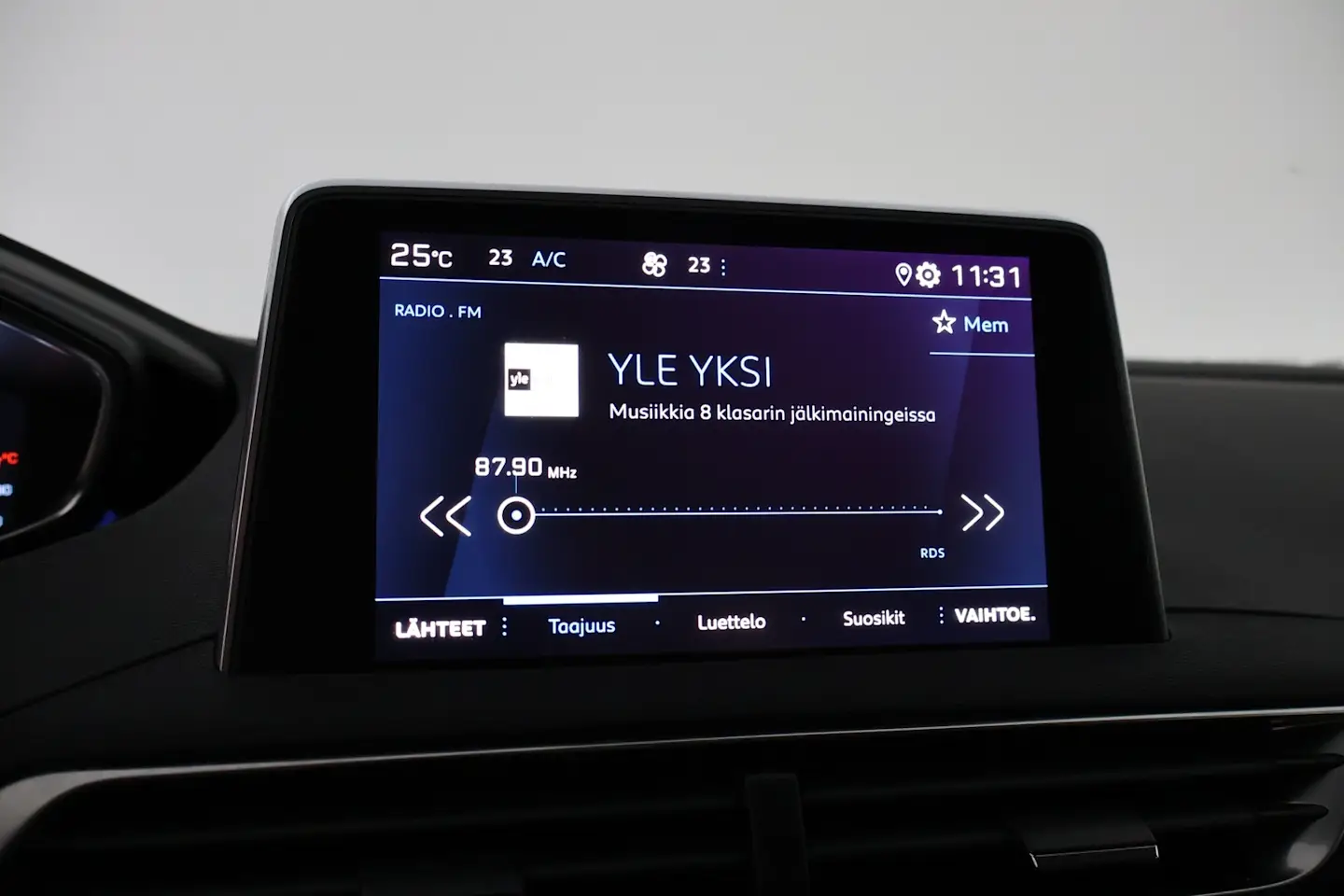 Car Image - 1OUUnN4o83VyRTfhrpc3vt