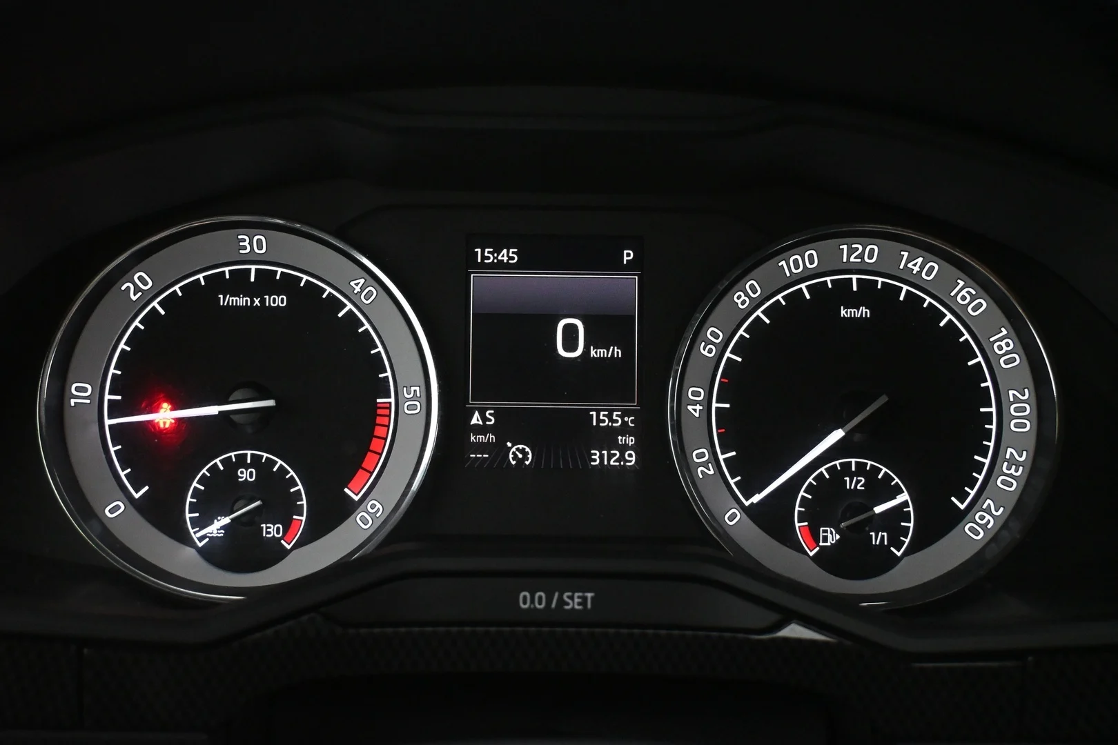 Car Image - 6T0Kne3bW5MpnZYidioFw4