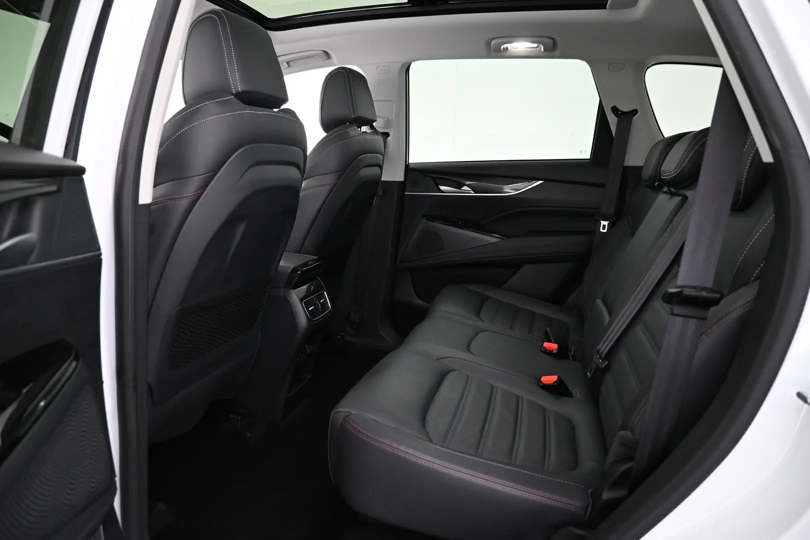 Car Image - 47fEHJfSZDAxhvW9zuP2L0