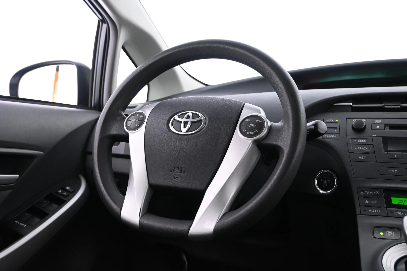 Car Image - 16Y1M7k3GdNaAiVqEKyetM
