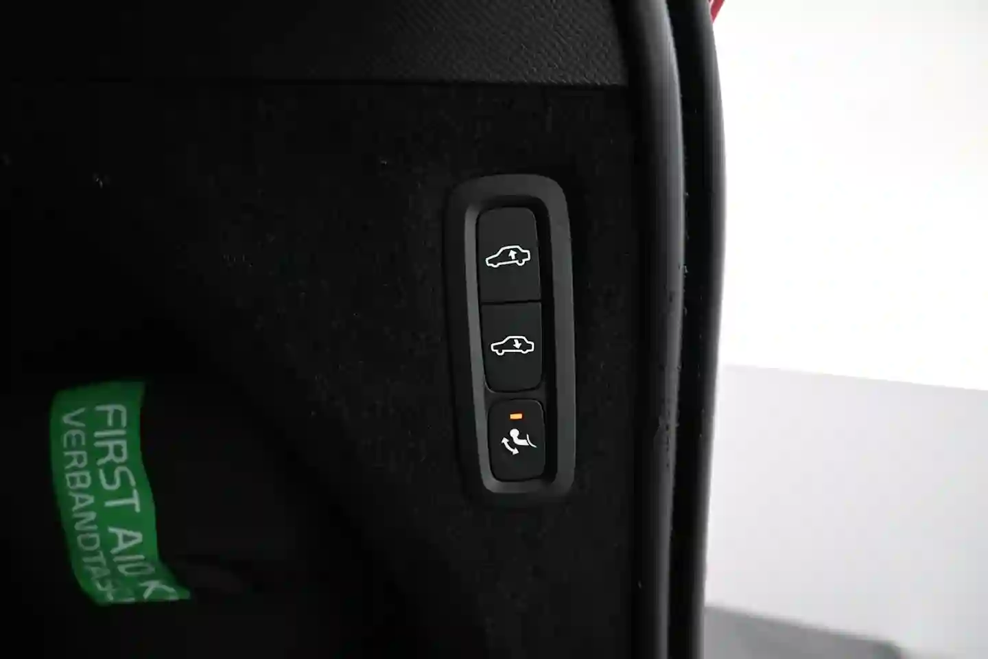 Car Image - 6Gg4fZwDMkFxSgOGrXOx5t