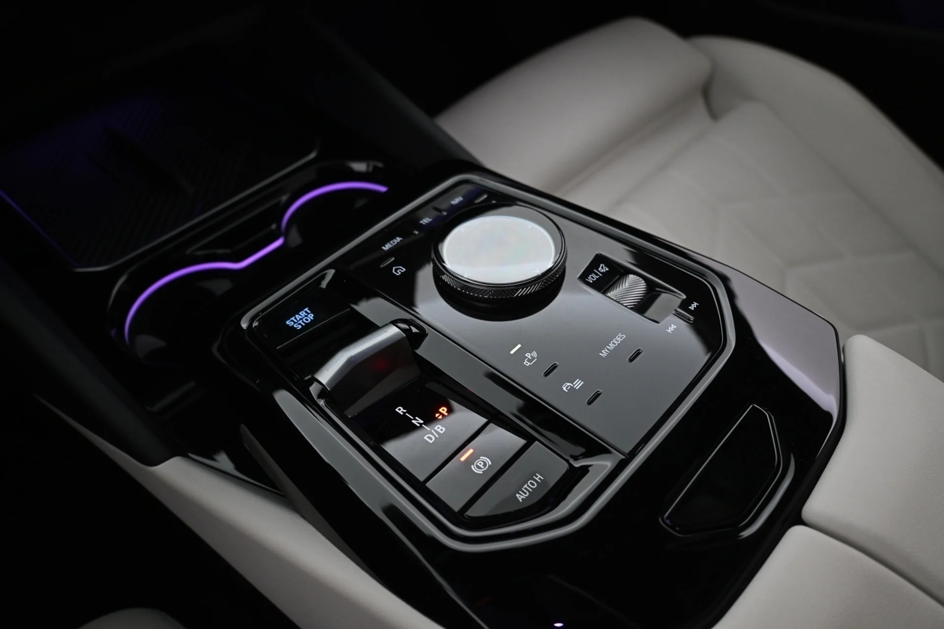 Car Image - 5tsARDLsTrSnImvRlgSMk9