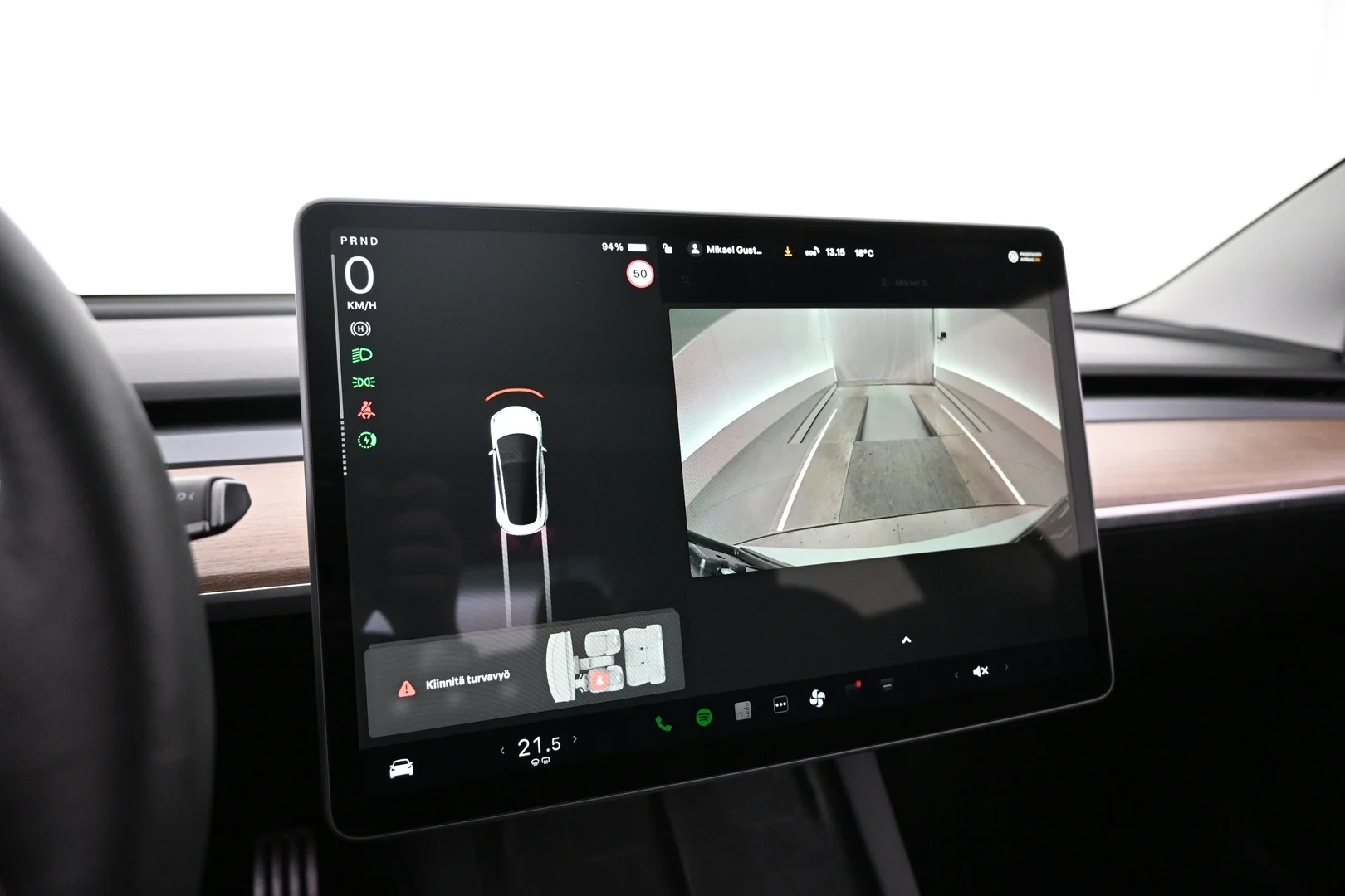 Car Image - uVWAHKyxUc5qsOsEkcRQu