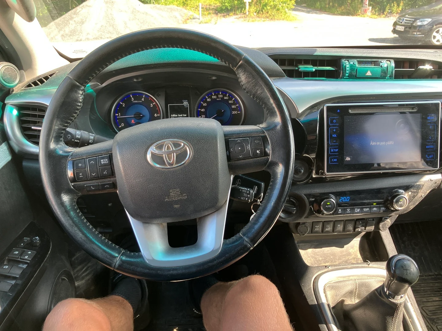 Car Image - 5cHPDkCa1KFXnku5XyTBL0