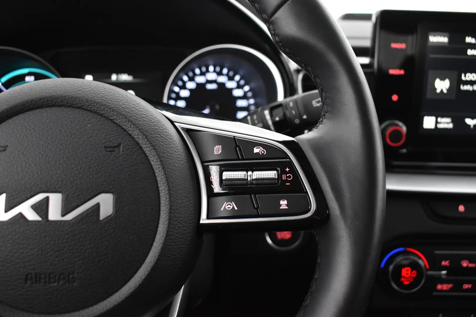 Car Image - 5eH8yv9Fc7bZ6po3nywrpv